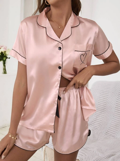 Herzen Satin-Pyjama-Set mit Kontrastbändern