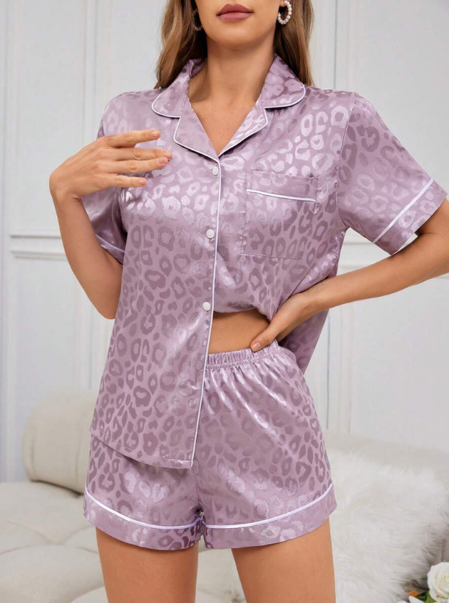 Pyjama-Set aus Satin mit Leopardenmuster